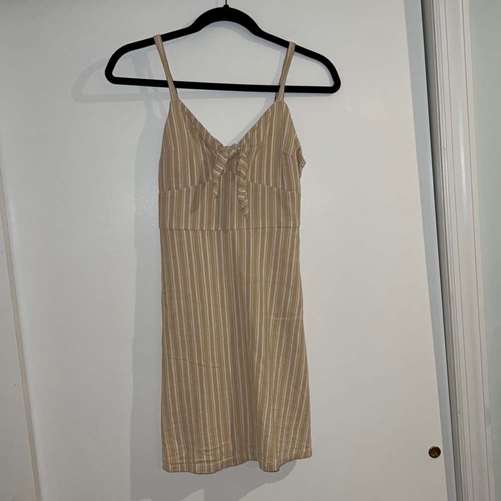 Hollister SIZE XS Yellow and White Striped Dress